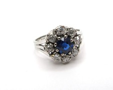 EDLER HALO RING WEISSGOLD 585