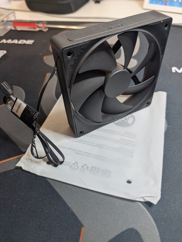 Nzxt f120p - nzxt,