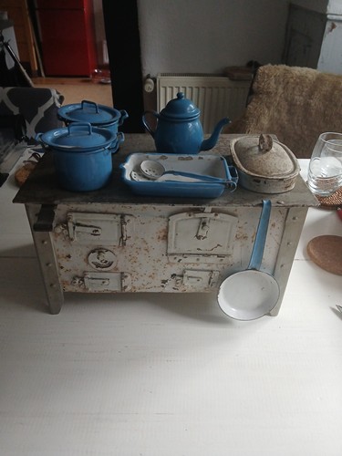 Puppen herd 33cmx20cmx18cm - puppen,