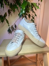 Weiße schnürsneaker mit - weiße,