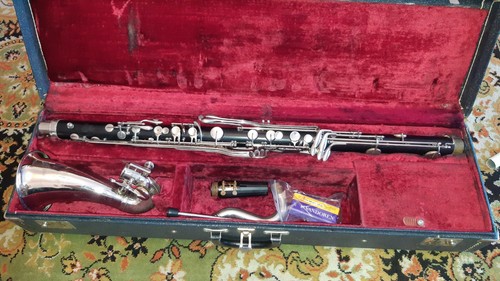 Bassklarinette clarinet - bassklarinette, /