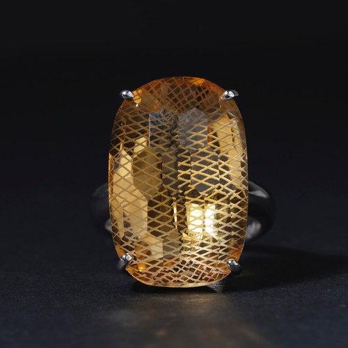 Large yellow citrine - yellow,