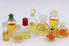 Alte GLAS Gefäße 9xMiniatur