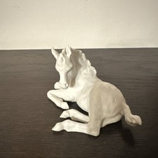 Pferd Fohlen Kaiser Porzellan- Figur Biskuitporzellan Nr. 525, signiert