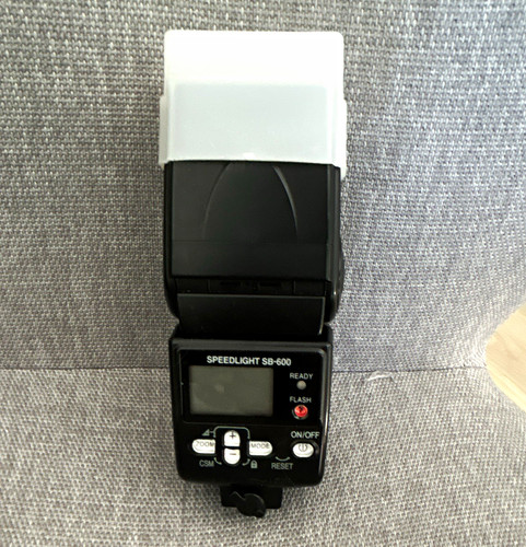 Nikon speedlight 600 - speedlight, sb-600