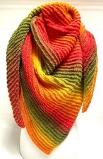 Handgestricktes Tuch