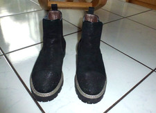 Trendige, schwarze Chelea Boots von PERTINI in Gr. 38