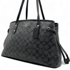 Coach Beuteltasche aus