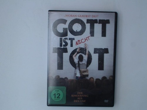 Gott ist nicht tot - -, der
