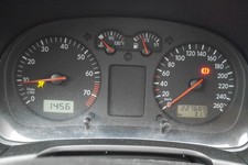 Tacho Kombiinstrument VW Golf 4 / Bora 1J0920801B 227TKM