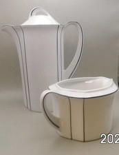 Porzellan Kaffeekanne/Sauciere  Serie  Form 380 von Winterling  Markleuthen
