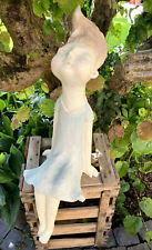 Liliane groß Kantenhocker moderne Skulptur Dekofigur *Less Colours Sabo Design*