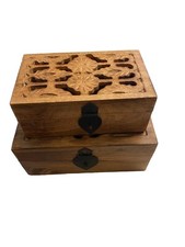 Holzkästchen, Holzschatulle, Holzbox mit handgeschnitzten Ornamenten 2er Set