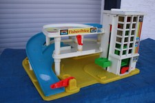 Fisher Price, Play Family Garage, Autohaus, Parkhaus, Garage
