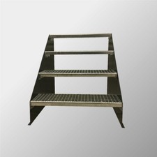 4-stufige Stahltreppe