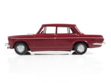 1:43 Norev Simca 1501 red D8-9
