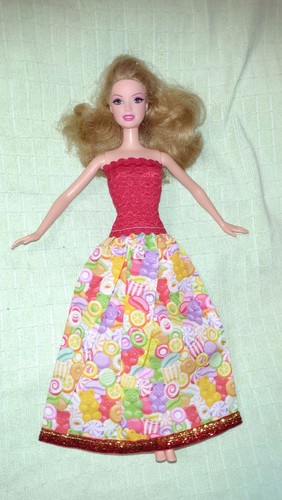 Barbie kleid gummibärchen - barbie,