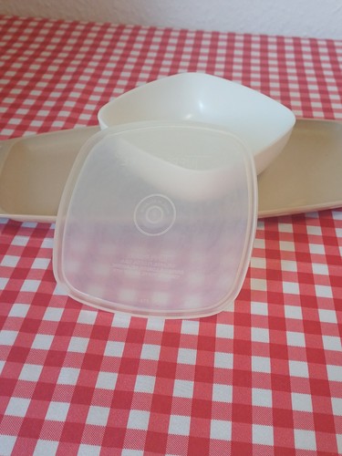 Tupperware chip dip - chip,