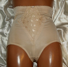 Schimmer  Miederhöschen Slip Höschen puder Spitzenbesatz Gr. 80