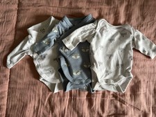 3 Langarmbodys (2 Wickelbodys