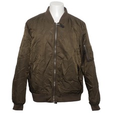 Cedarwood State, Bomberjacke