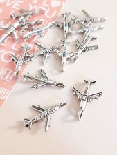 30 x Flugzeug Anhänger Charms Silber Schmuckherstellung Basteln Deko Urlaub