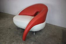 XL Designer Sessel Rot Weiß Leder Besondere Form Einsitzer Sofa