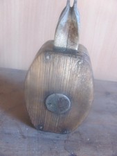 Alter Schiffsblock von einem Segelschiff