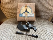 Mercedes w111 220SE M127