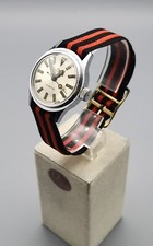 Vintage Dugena Watertrip WR100 Handaufzug Damen Armbanduhr in guter Erhaltung