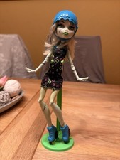 Monster High Frankie Stein G1 Skultimate Roller Maze Doll Puppe Mattel 