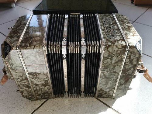 Bandoneon concertina - bandoneon,