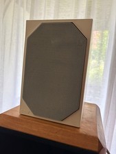  Ein Paar Bowers & Wilkins CM 1 Concept 90 Monitor Lautsprecher