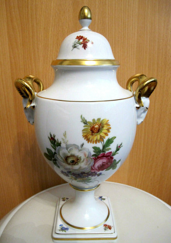 Amphore deckelvase urne - amphore,