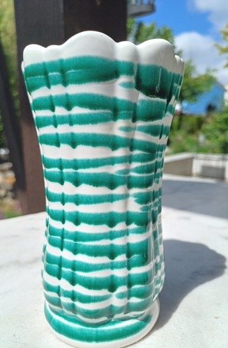 Schöne neuwertige vase - schöne,,