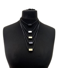 Statement Halskette, Collier, Wasserfall, mehrreihig, rechteckige Perlen,schwarz