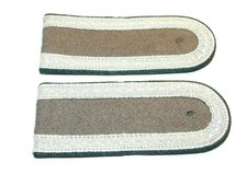 NVA Paar original Schulterklappen Unteroffizier Rückwärtige Dienste, ungetragen