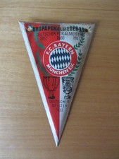 F.C. Bayern München Wimpel Europapokalsieger überreicht durch Nescafe