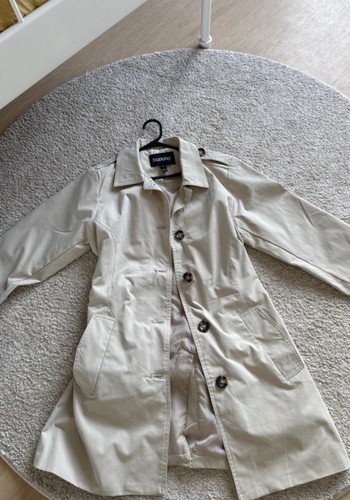 Young trenchcoat isbel j - b.young, isbel-j