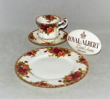 Kaffeetasse D 7,5  H 7  Untertasse, Kuchenteller Royal Albert Old Country Roses