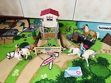 Schleich Horse Club Pferdebox Zubehör Paddock Pferde Reiter
