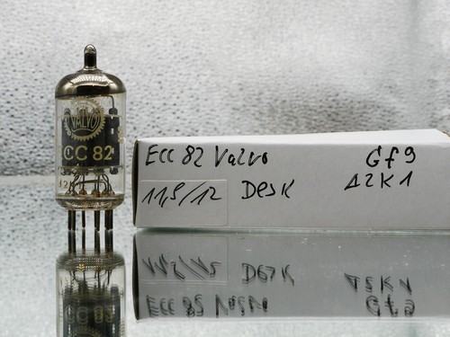 Valvo ecc82 gf9 code - valvo, desk