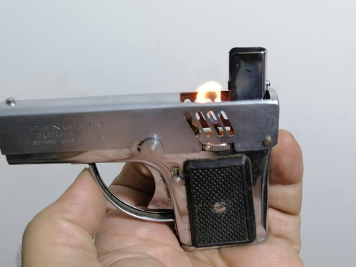 Penguin aurora gas lighter - aurora,
