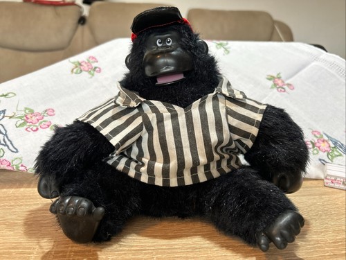 Gorilla tanzender singend - , we