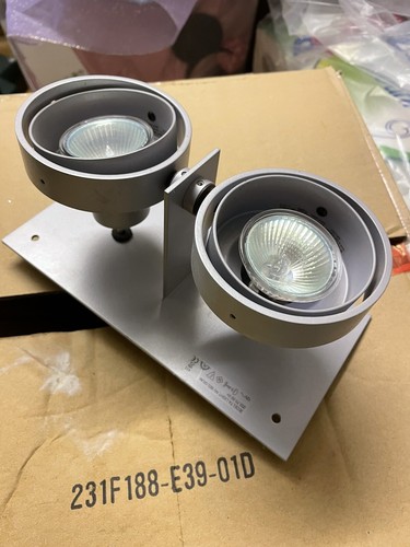 Delta light grid - light,,