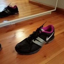 Wie NEU Nike Flywire Damen Sneaker, 38.5