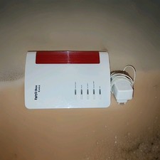 AVM FRITZ!Box 6660 Cable Wi-Fi Modem-Router (20002910)