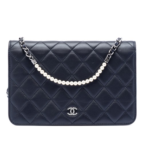 Chanel quilted lambskin - chanel,