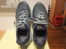 KARHU Sportschuh Mestari Run, an der Sohle Gebrauchsspuren