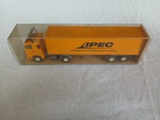 Wiking 546 H0 Scania LB 111 Sattelzug "IPEC", dunkelgelb